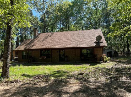 Priv Hidden retreat ATV trails spa fishing outdoor activities