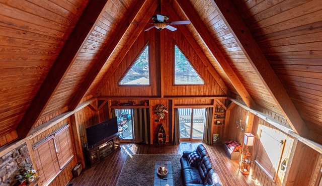 Privacy and Serenity Rarely Found Near a City. 7 Minutes From Liberty Univ.