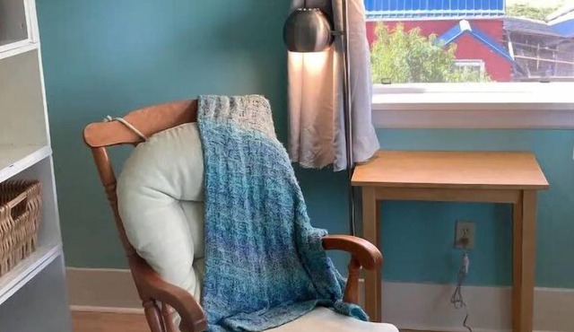 Privacy, comfort, pool, pets & close to Bellingham