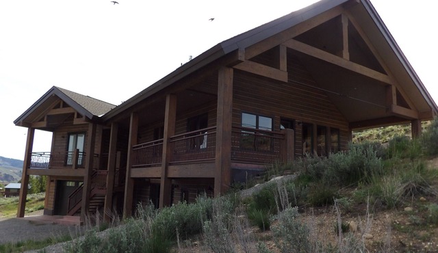 Privacy in Stanley ☼ Watch the Sunrises and Sunsets on the Sawtooth Mountains ☼