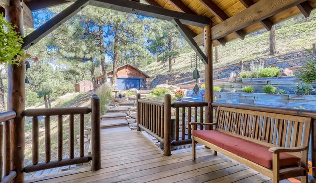 Privacy, luxury, close in and gorgeous view