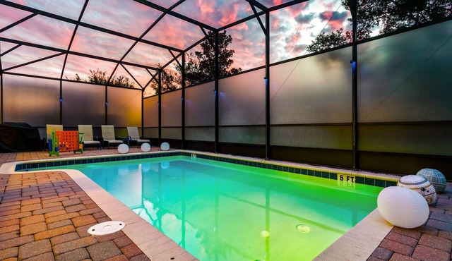 Privacy Screened Pool w/Theater & Game Room