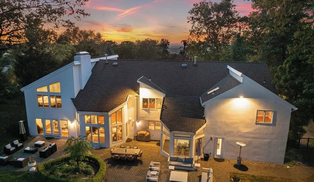 Private 1-Acre 6BR Luxury Estate - FIFA World Cup 20min to MetLife Stadium & NYC