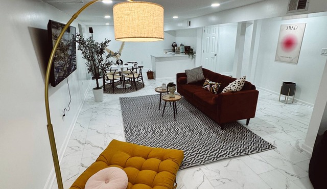 Private 1-Bedroom Apartment in Teaneck – Easy NYC Access!