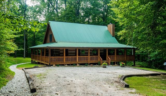 Private 10-Acre Log Cabin | Hot Tub & Near State Park 2BR, 2.5 BA