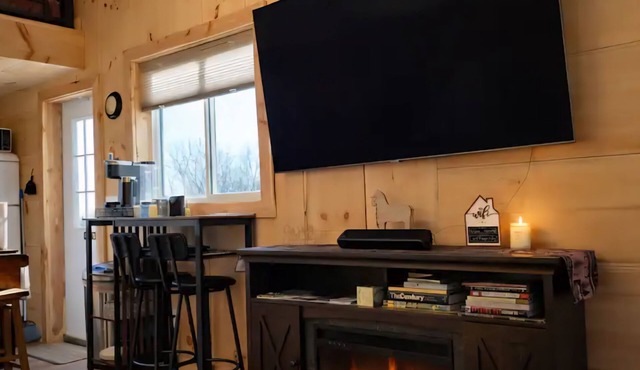 Private 110-acre retreat. Cabin, ponds, trails and views. Pet friendly.