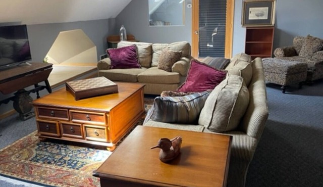 Private 2 bdr suite in historic Afton perfect for hiking, boating, skiing & more