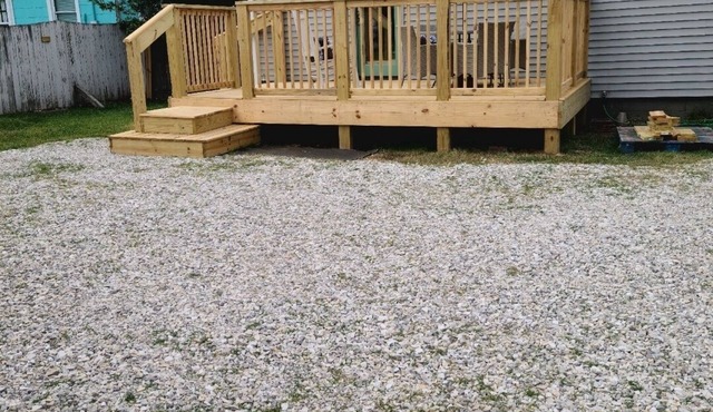 Private 2 bdrm apartment in the heart of the city. Pet friendly.