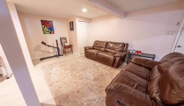 Private 2 Bedroom Apartment