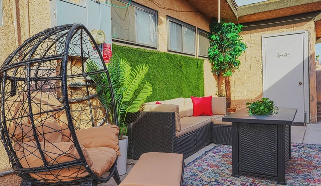 Private 2 Bedroom Guesthouse Near Fremont!