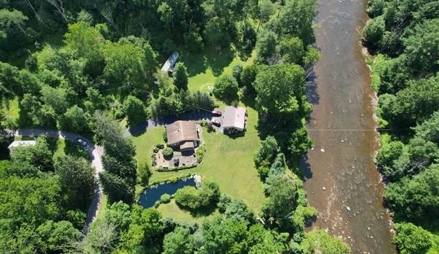 Private 2 Bedroom located in the heart of the PA Wilds & Dark Skies viewing area