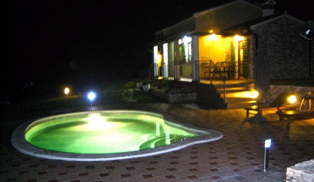 Private 2 bedroom Villa in Istria with swimming pool,away from it all'