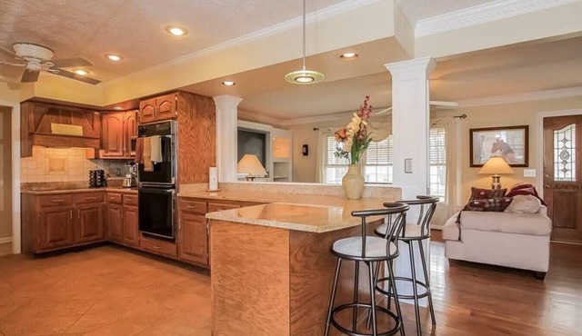 Private 3 Acre Home North Nashville