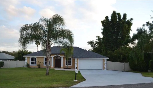 Private 3-bedroom pool & waterfront home