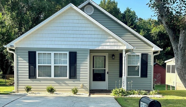 Private 3-bedroom Home in Winston-Salem