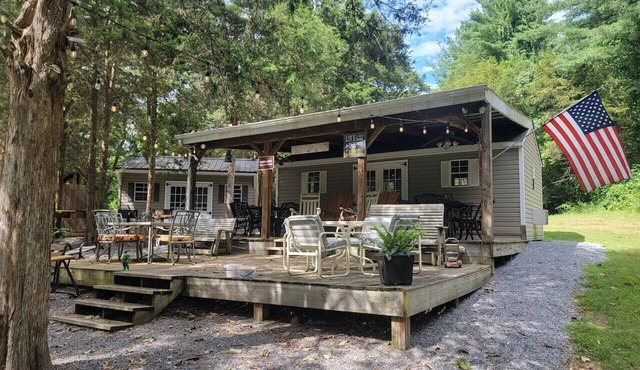 Private 3 -Cabin Campground in Clear Spring Maryland