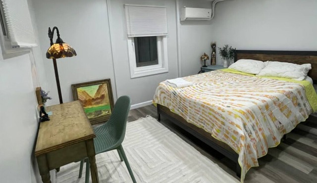 Private 3beds 1 bath basement apt