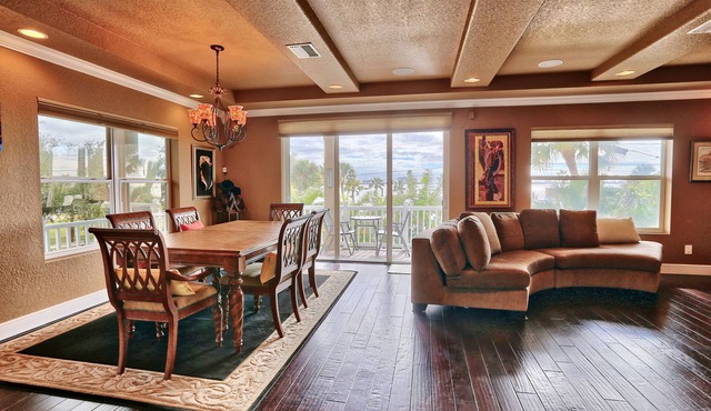 ⭐Private 3BR Home-Bay Views-2 Private Balconies-Hippie Haven⭐