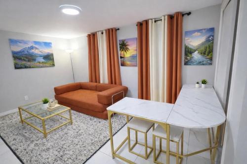 Private 3BR Home in Bethpage Cozy and Beautiful