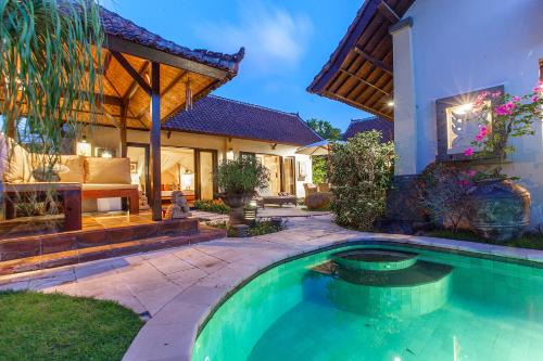 Private 3BR Villa with Pool - Quiet & Spacious - Near Seminyak & Legian Beach