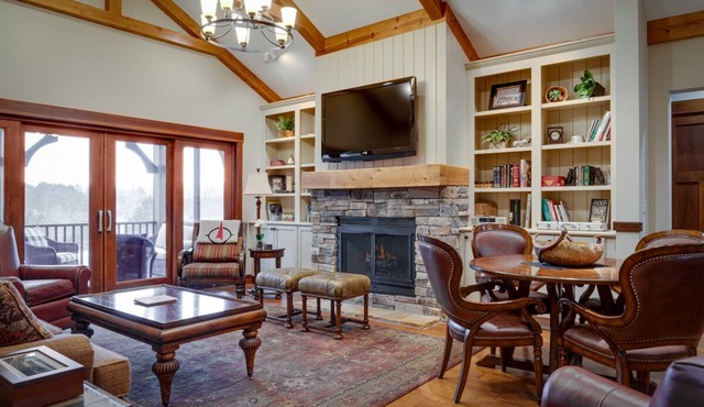 Private 4 Bedroom-4 Bath Cottage Near Ski Resorts! Stay at True North Golf Club
