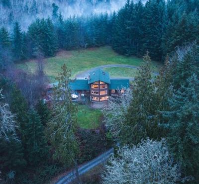 Private 5 Acre CabinHotTubGameRoom by OlympicNP