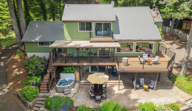 Private 5 Bed Retreat | Hot Tub | Pool Table