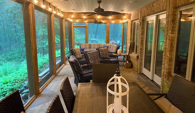 Private 7200 sq/ft mansion in GB