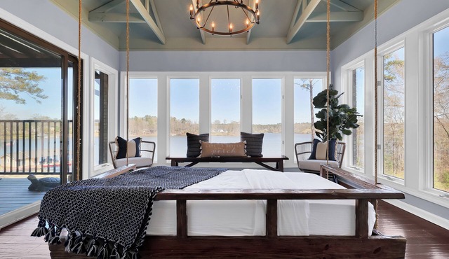 Private 7BR Lakehouse Estate|Pool, HotTub|13 Beds