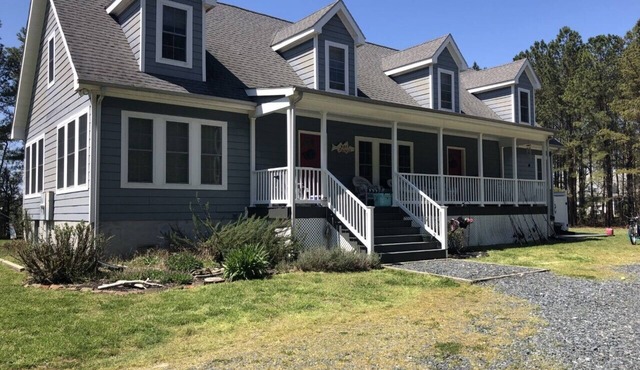 Private 9 acre Family Retreat on the Chesapeake Bay