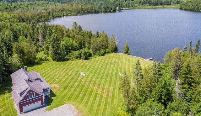 Private All-Season Waterfront Retreat on 55 Acres