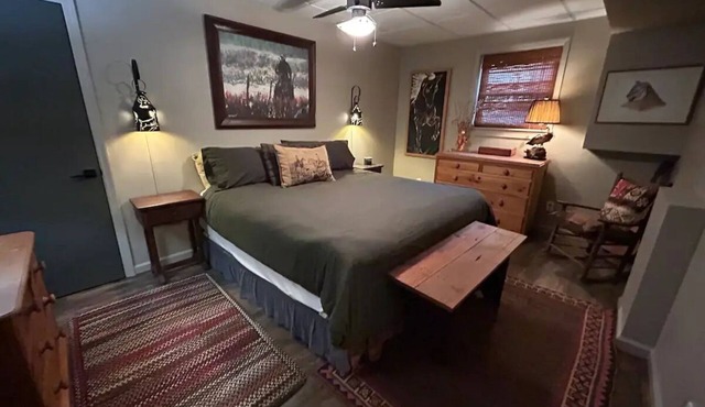 Private and cozy Guest Suite
