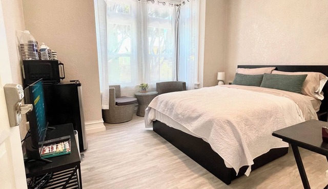 Private and Cozy Room in Mission District