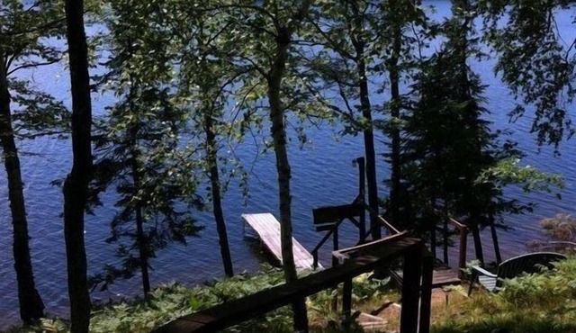 Private and Peaceful Lakefront Home on Lindsley Lake on the Cisco Chain of Lakes