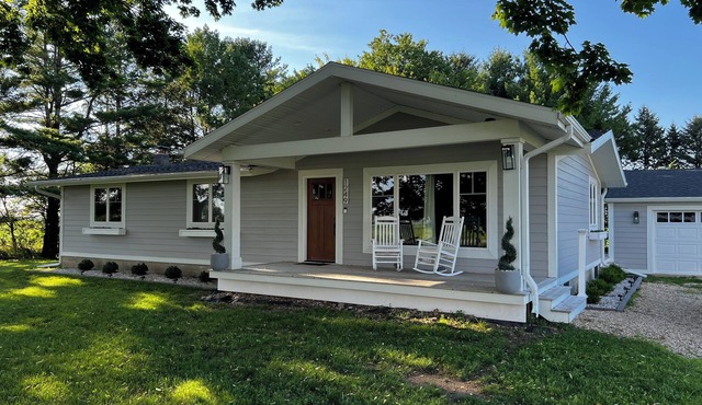 Private and Relaxing Acreage in West Waverly
