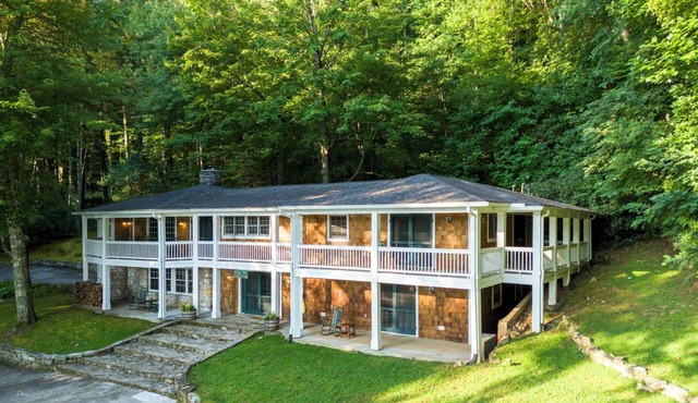 Private and Secluded Lake Glenville Waterfront Luxury Home