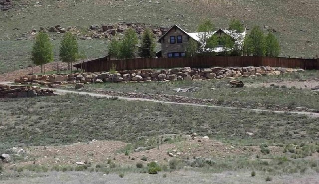 Private and secluded mountain getaway!