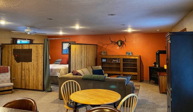 Private and Spacious Apartment