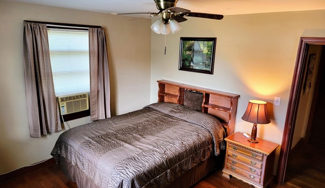 Private apartment just off I-95 by Fort Lee Military Base & Va State University