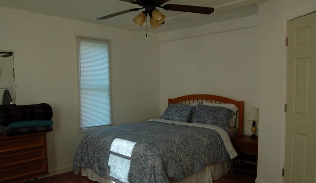 Private Apartment close to PSU, stadium and I-99