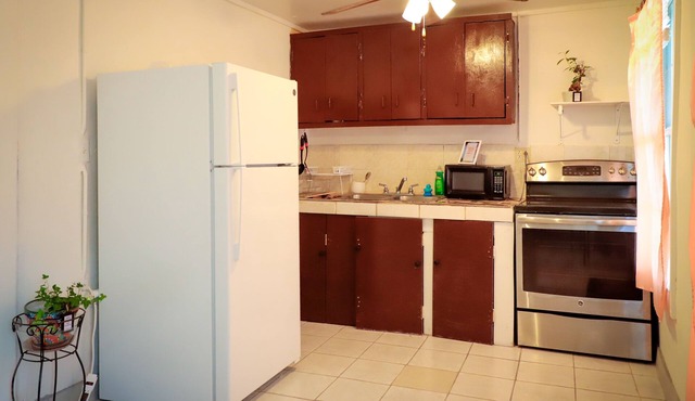 Private Apartment in quiet neighborhood