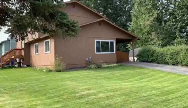 Private apartment. Located near everything!nn