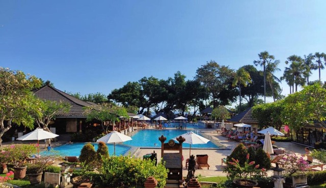 Private Apartment Room No 6548 inside Beach Resort Jayakarta