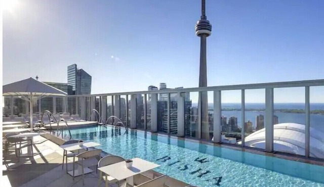 Private Apartment Toronto Downtown w/CN View + Pool