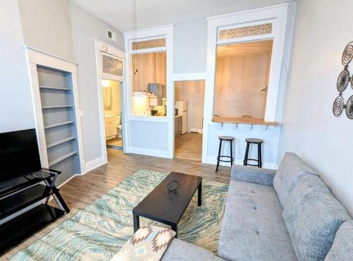 Private Apartments and Sleeping Rooms Near Marathon, Hershey