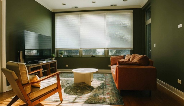 Private Balcony, 1 Garage Parking, Sleeps 8!