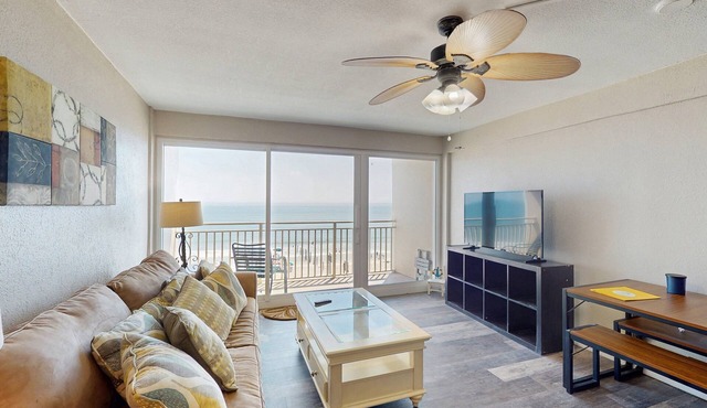 Private Balcony, Oceanfront Pool, Walk to Boardwalk & Pier