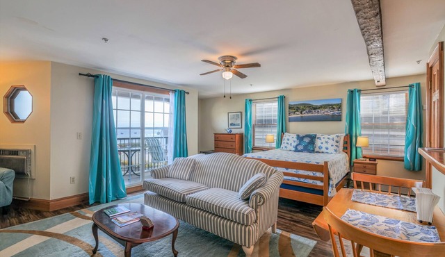 Private Balcony with Beach and Water Views - Sunrise