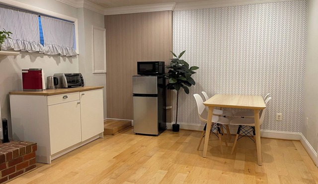 Private Basement with kitchenette