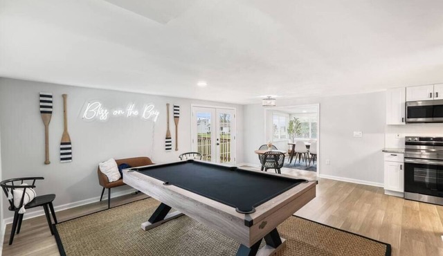 Private Bay Retreat Peaceful Vibes & Semi-Private Beach at "Bliss on the Bay"